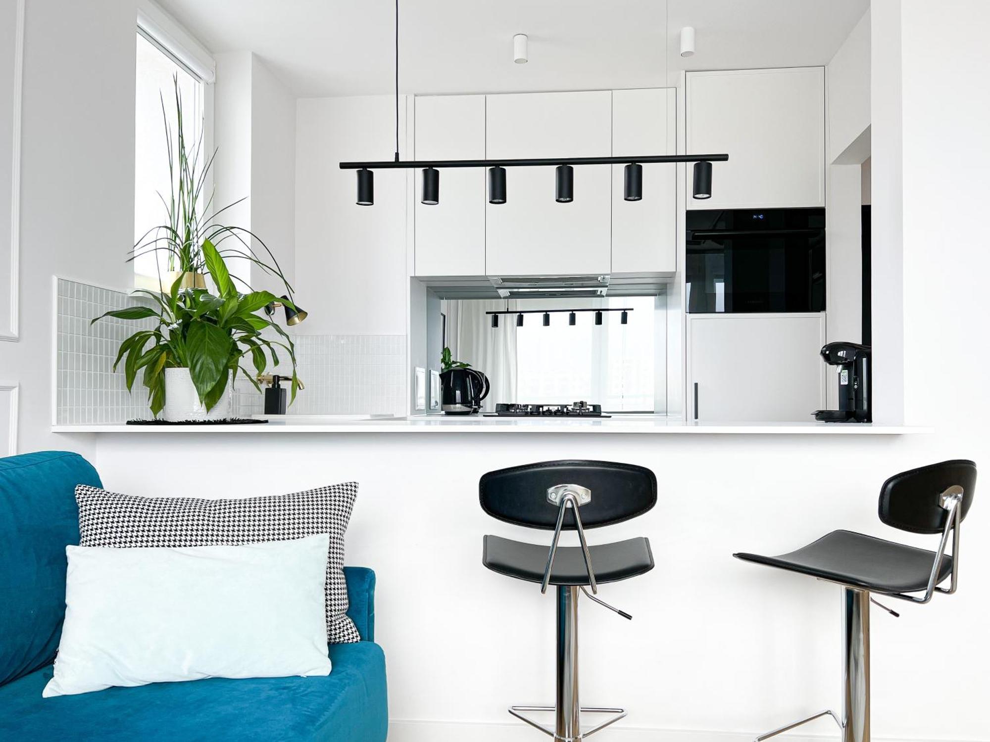 Stylowy Apartament Przy Metrze วอร์ซอ ภายนอก รูปภาพ